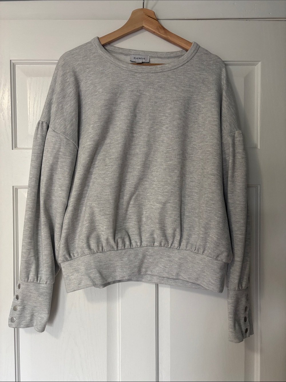EVEREVE Light Gray Pullover Sweatshirt